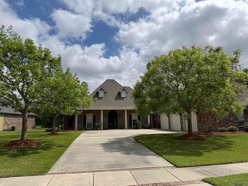 1st image of 58515 Village Dr