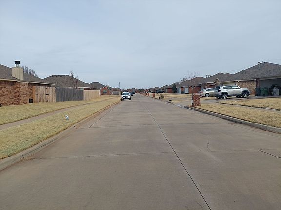 4th image of 1200 Dawn Ave