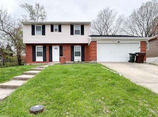 915 Smiley Ave, Cincinnati, OH 45240