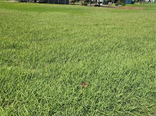 108 Treasure Ln, Freeport, TX 77541