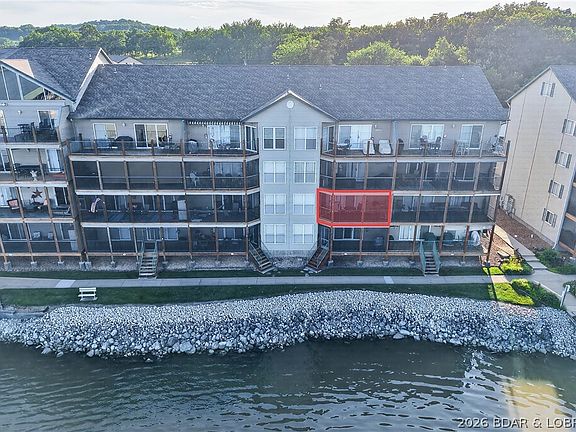 2nd image of 133 Cedar Glen Ct Unit 2B