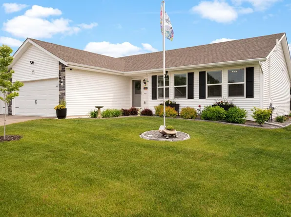 3120 Emerald Dr, Janesville, WI 53546