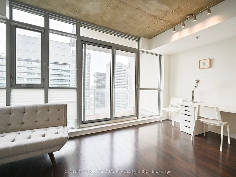 375 King St W #2908 — Photo 14