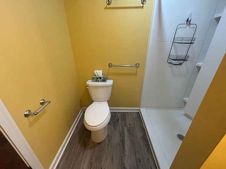 61 Columbia Ave — Photo 10