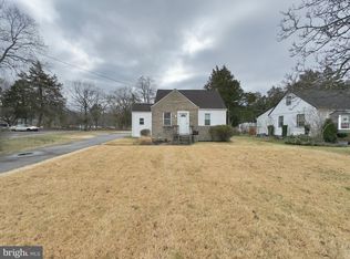 348 New St E, Glassboro, NJ 08028