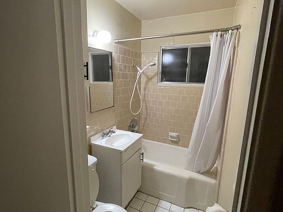 5th image of 2618 Figueroa Blvd #4