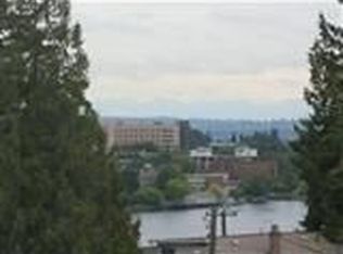 3138 Franklin Ave E, Seattle, WA 98102
