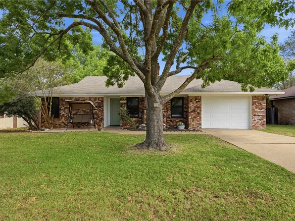 3303 Wildrye Dr, College Station, TX 77845