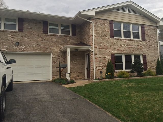 1st image of 1424 Dobyns Dr
