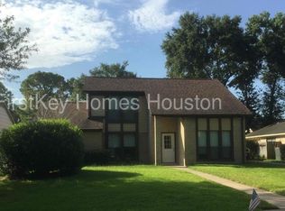 6619 Greenvale Ln, Houston, TX 77066