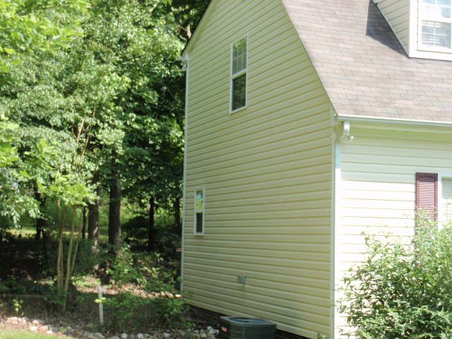 2nd image of 3209 Waxhaw Indian Trail Rd