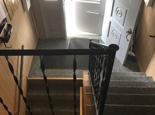 915 E Main St APT 7, Paw Paw, MI 49079