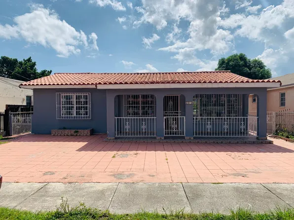 2272 NW 4th St, Miami, FL 33125