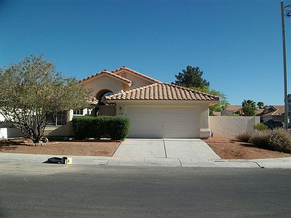2nd image of 1508 Los Alamos Dr