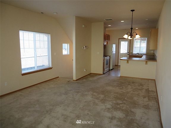 4th image of 4311 S Puget Sound Avenue #C&D