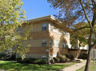 4126 W Cullom Ave #2C, Chicago, IL 60641