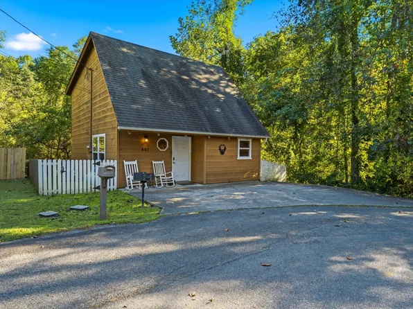 661 Morning Mist Way, Gatlinburg, TN 37738