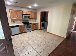 1921 N Spillman St, Sallisaw, OK 74955