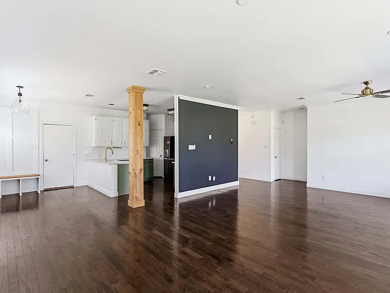 5918 Lafayette Dr — Photo 19