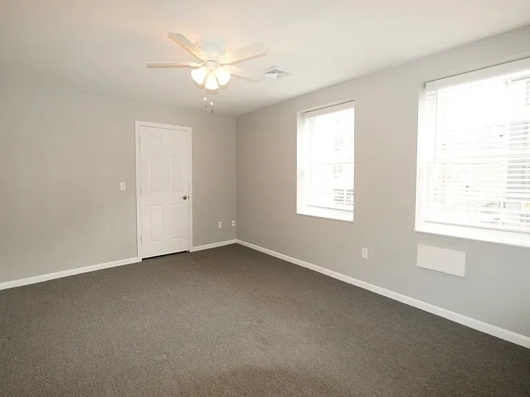 30 W Price St #2 — Photo 4