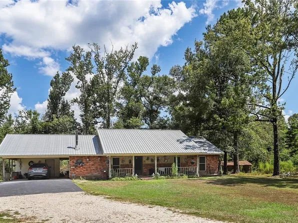 32749 John Barber Rd, Holden, LA 70744