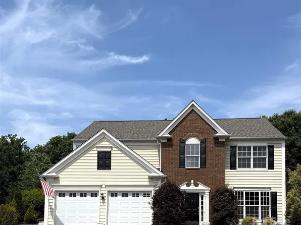 2330 Winthorp Ridge Rd, Charlotte, NC 28270