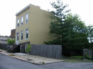 87 N Hawk St, Albany, NY 12210