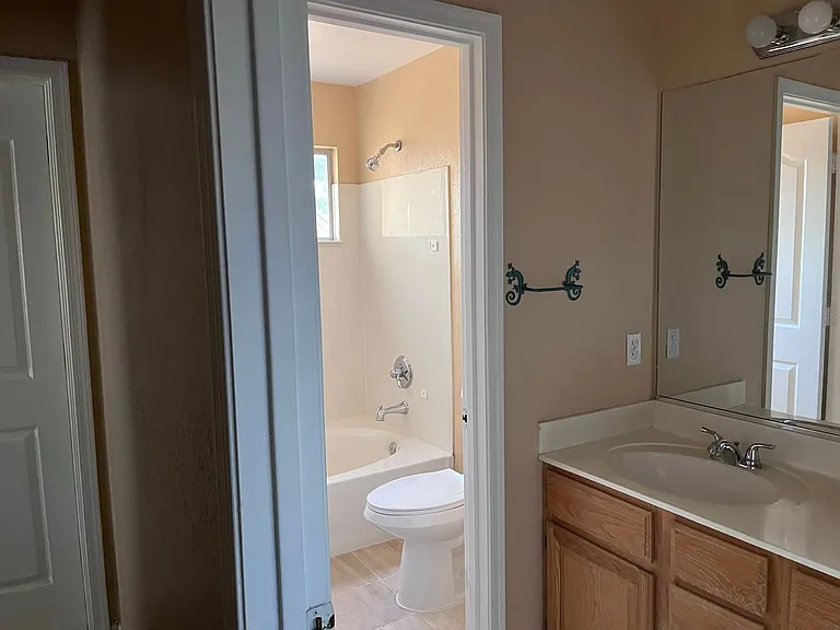 4746 W Carla Vista Dr — Photo 38