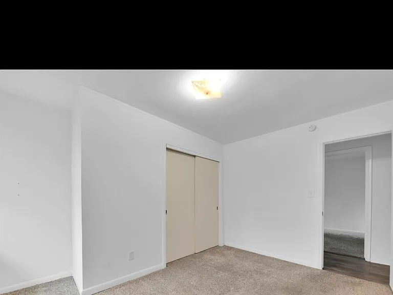 31690 Davy St — Photo 10