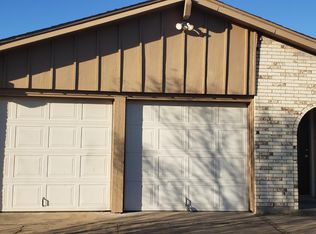 1005 Westminster Ct, Arlington, TX 76015
