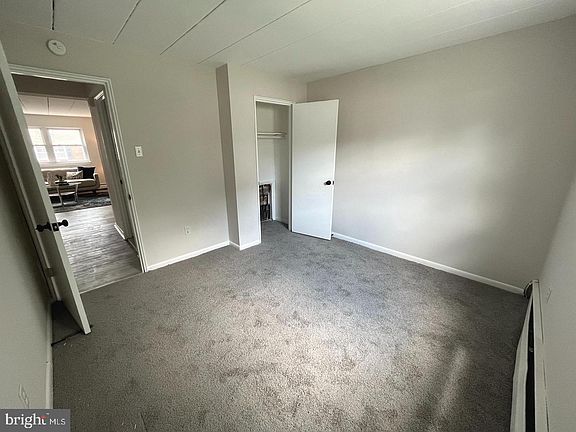 5th image of 1 Radnor Dr APT F-2