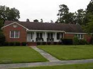 201 N Blanding St, Lake City, SC 29560