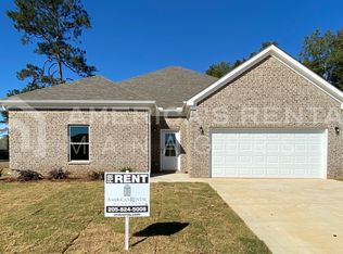 567 Andrew Dr, Weaver, AL 36277