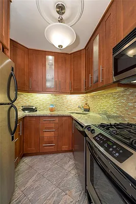 Sold by Nardoni Realty, Inc. | media 3