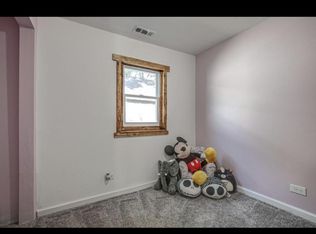 25582 W Grant Ave, Ingleside, IL 60041