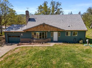 11515 Michael Rd, Central Pt, OR 97502