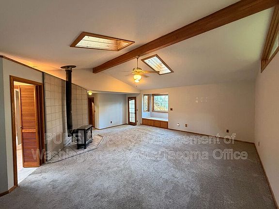5th image of 8313 71st St NW