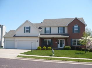 2318 W Brooklyn Pl, Dunlap, IL 61525