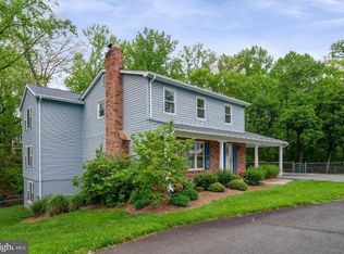 8100 Hudson Falls Way, Springfield, VA 22153