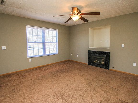 3rd image of 8732 Pennycress Ln