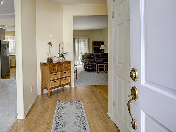 5th image of 7659 SW Leland Dr