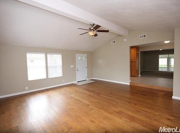 3rd image of 1917 Buckeye Dr