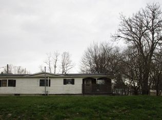 186 W Main St, West Farmington, OH 44491