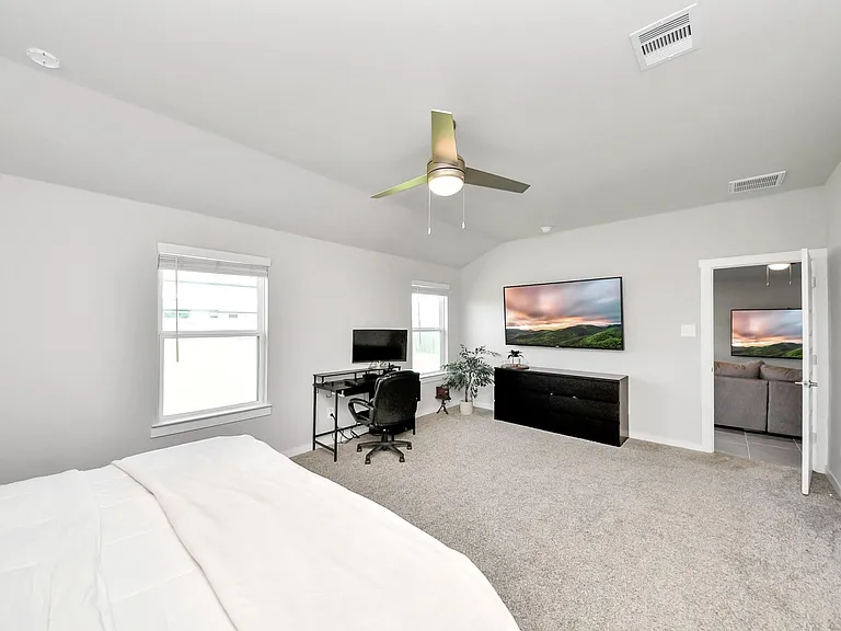 3306 Dagostino Creek Dr — Photo 31