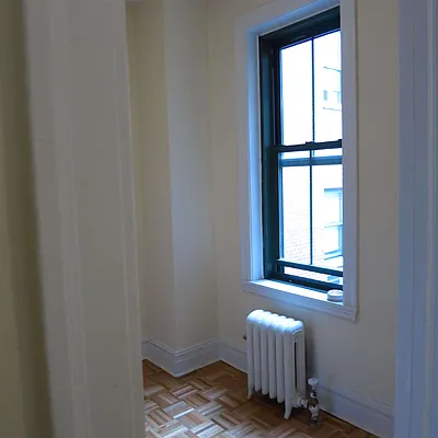 Rented by City & Suburban | media 20