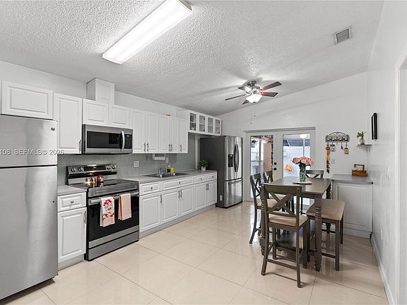 5th image of 6919 W 29th Way