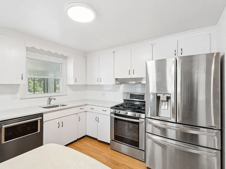 3 Gorwin Dr — Photo 8