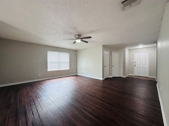 4th image of 8600 Hawkview Dr