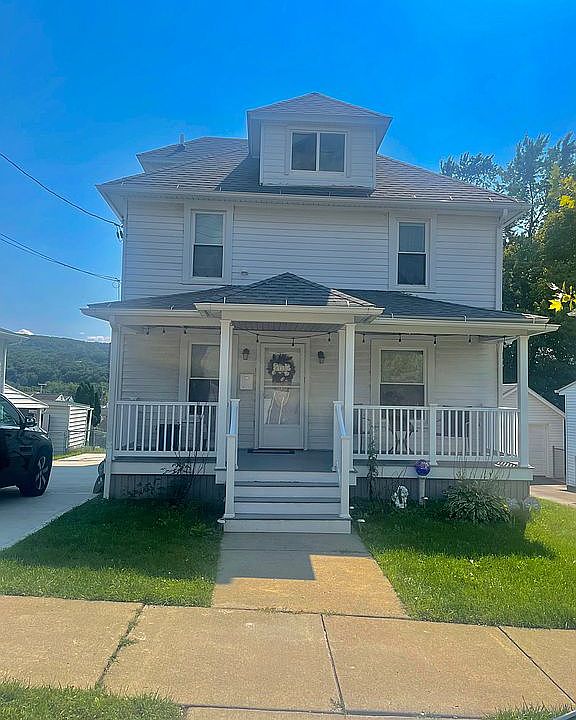 1st image of 16 Riverview Ave