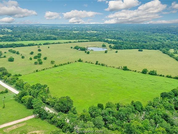 3rd image of 8557 County Road 313